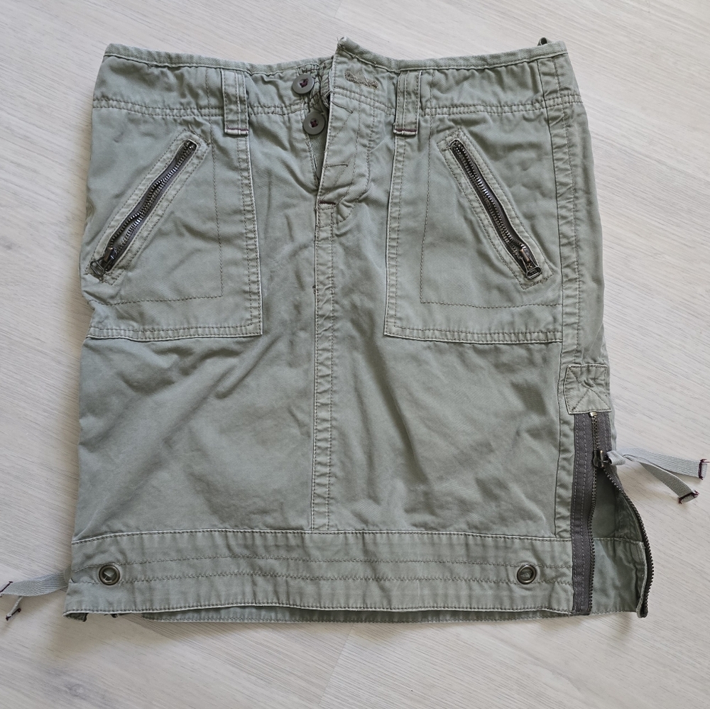 American Eagle Outfitters Vintage Y2K Army Green Utility Skirt Women’s Size 8